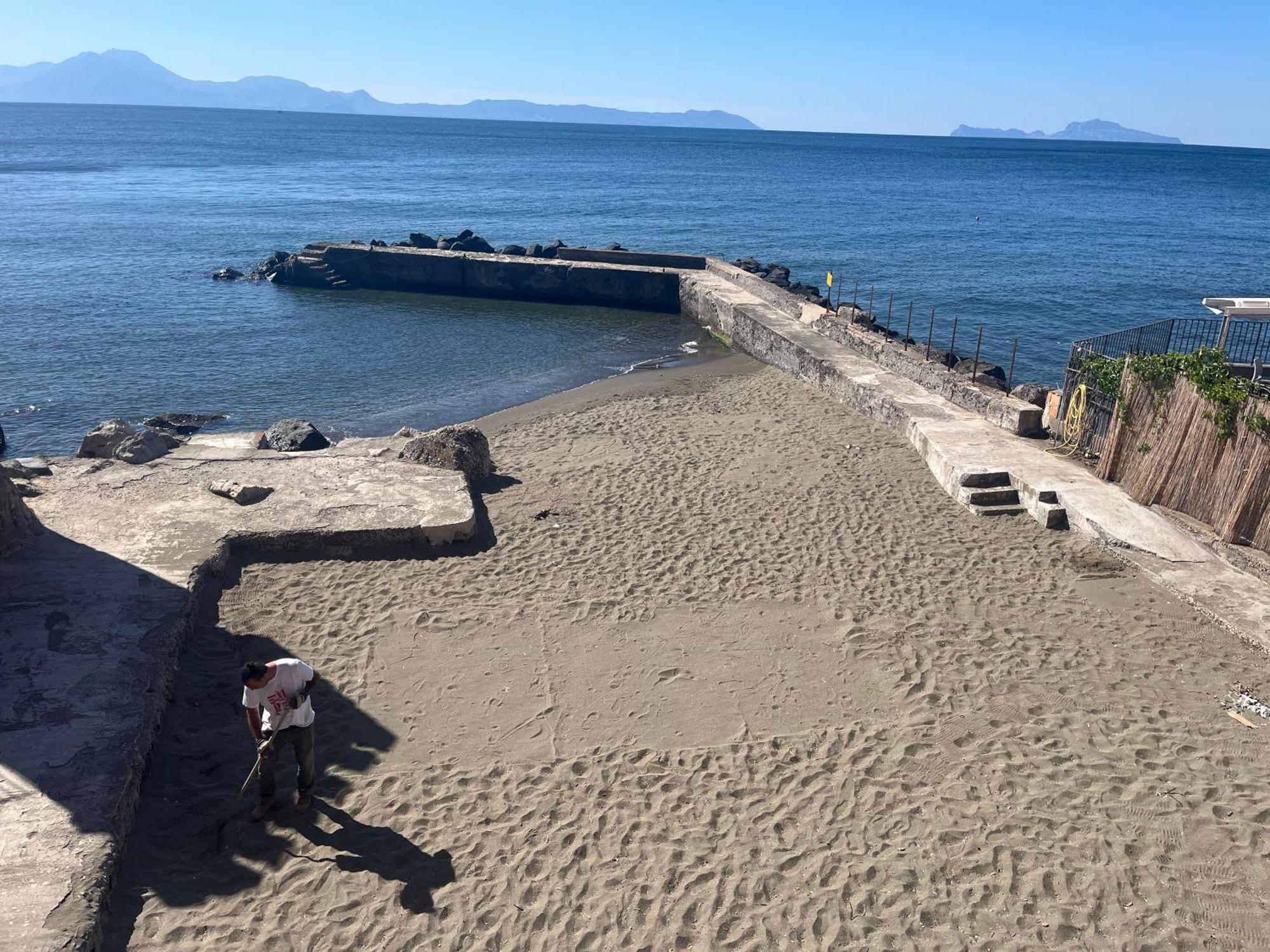 La Casetta Con La Spiaggia Neapol Zewnętrze zdjęcie